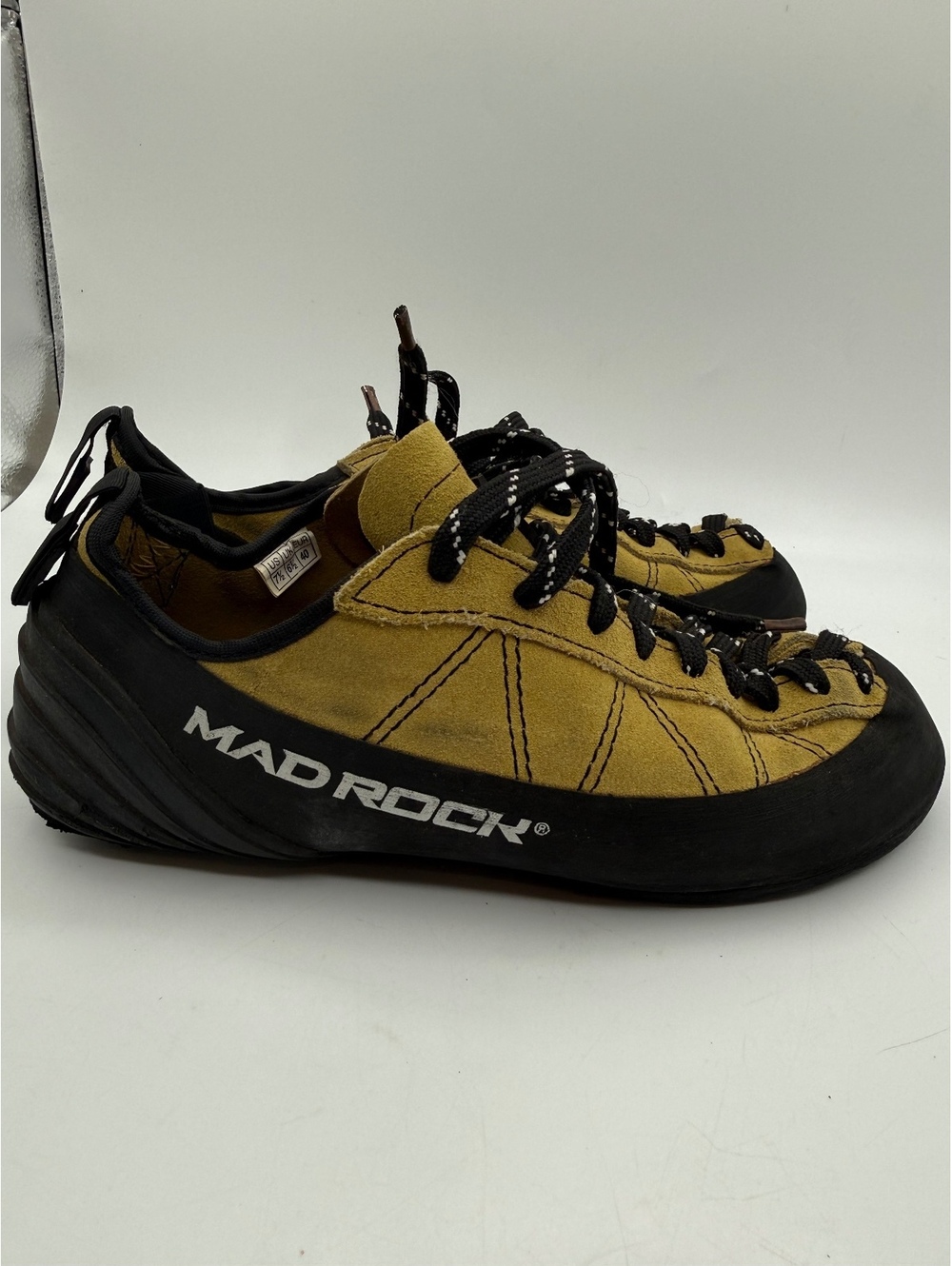 Mad Rock Climbing Shoes Size 7 US / 6 UK / 40 EUR